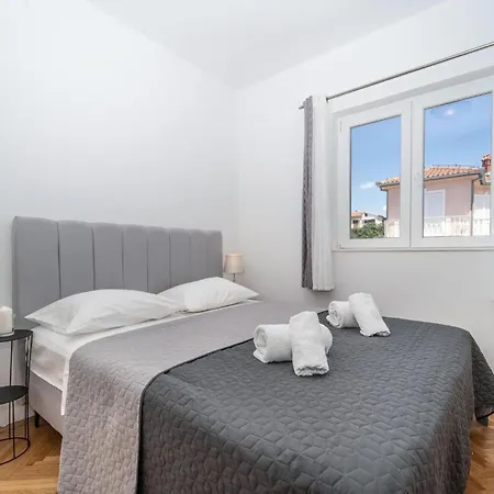 شقة Cozy In Sv, Filip I Jakov With Kitchen *